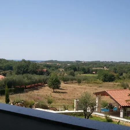 Apartment With Parking Space Mugeba, - 24342 *