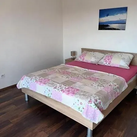 With Parking Space Mugeba, - 24342 Porec