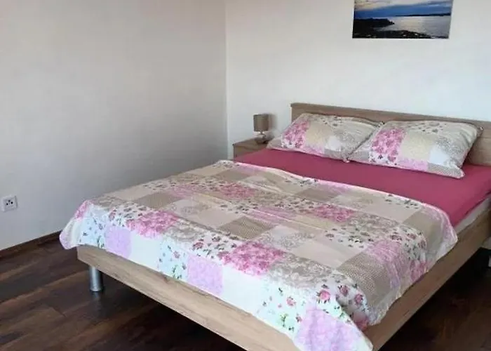 With Parking Space Mugeba, - 24342 Poreč